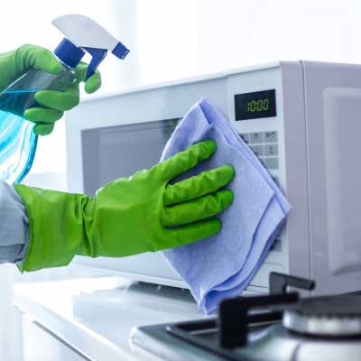Kitchen Cleaning